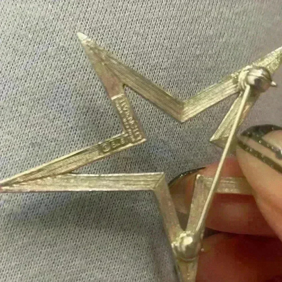 Vintage Givenchy Paris New York Silver Rhinestone Brooch - Picture 4 of 5